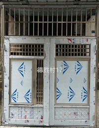 重庆老旧小区不锈钢单元门改造现场图片
